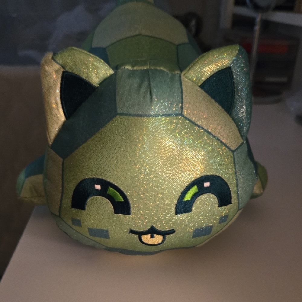 Sparkly Green Cat Plush - Cute Kawaii Face